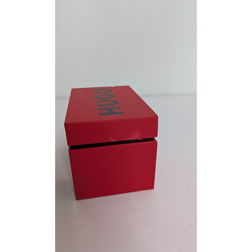 Hugo Boss First Men's Watch Empty Red Box - Picture 6 of 9